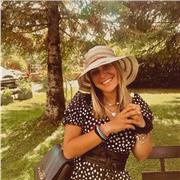 Studentessa universitaria con Certificati Cambridge FCE e IELTS impartisce lezioni di inglese